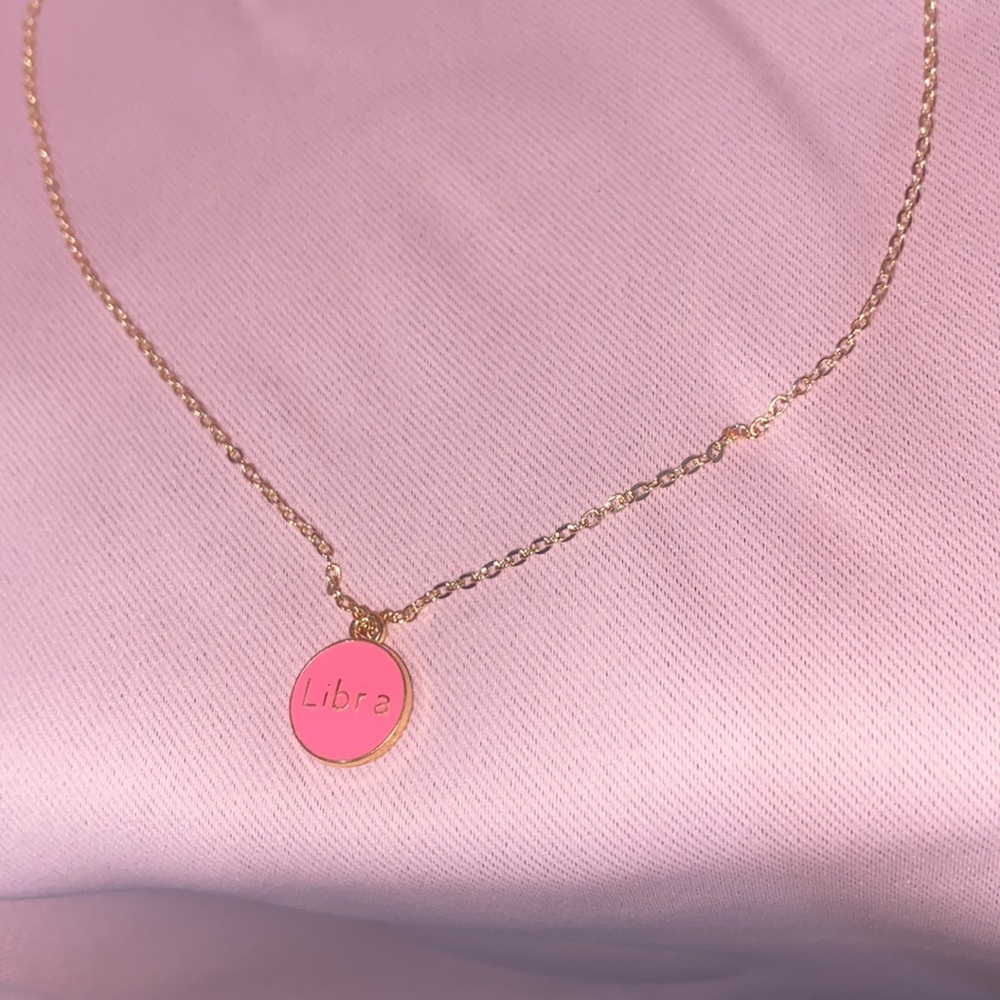 ♎️ Libra necklace - Picture 3 of 4